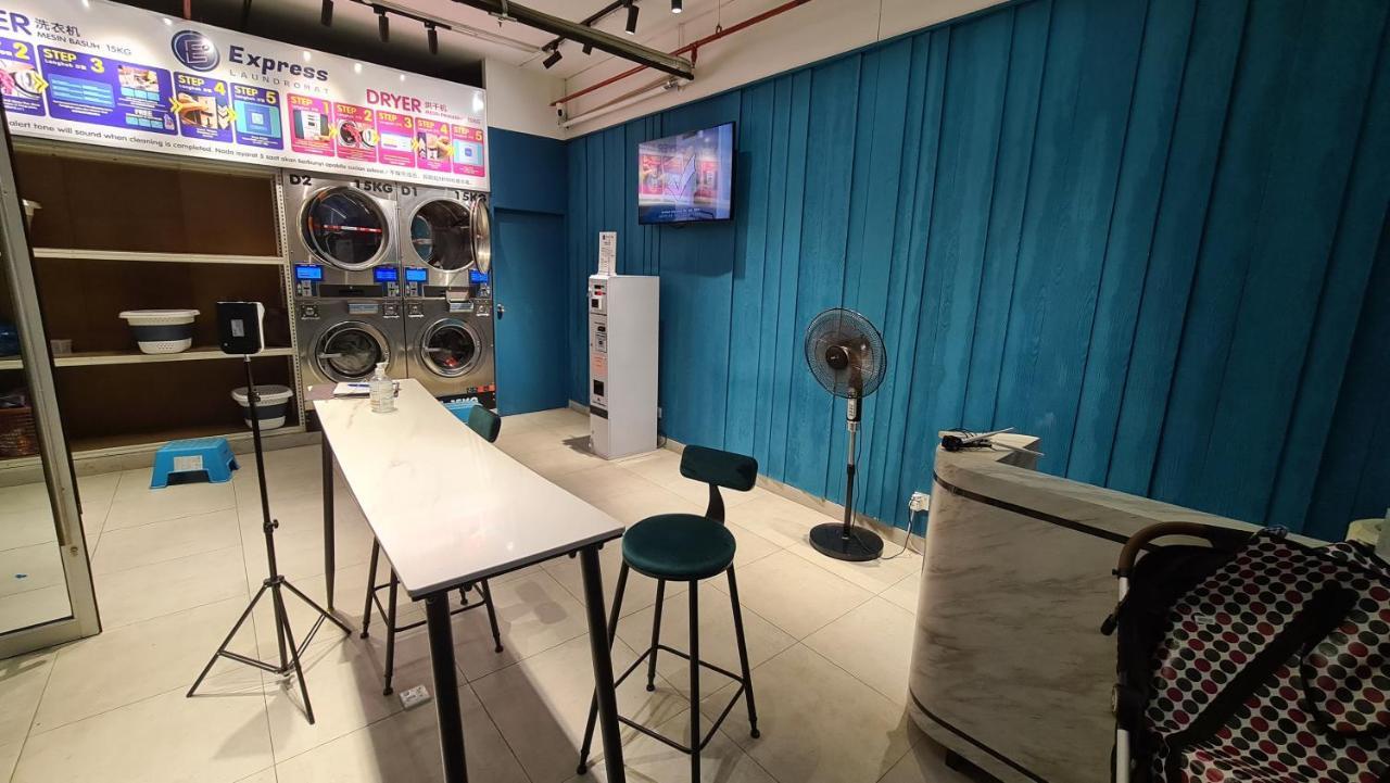 Aeropod Kk Corner Unit Near City And Airport 4 Pax Free Parking Kota Kinabalu Exterior photo