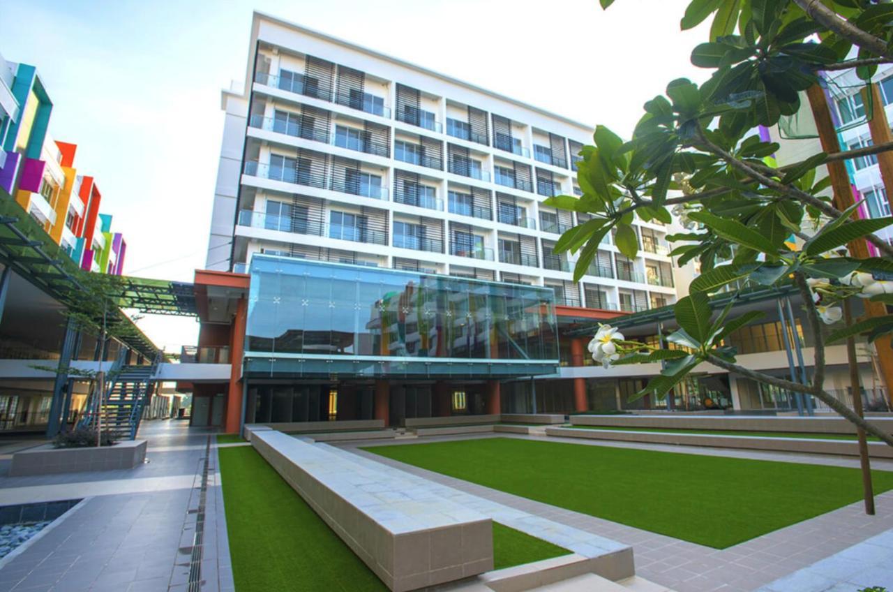 Aeropod Kk Corner Unit Near City And Airport 4 Pax Free Parking Kota Kinabalu Exterior photo